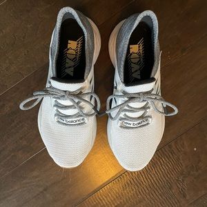 New balance size 7 women’s shoes